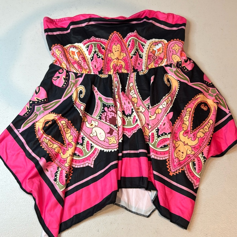 2 M Tube Tops for $15